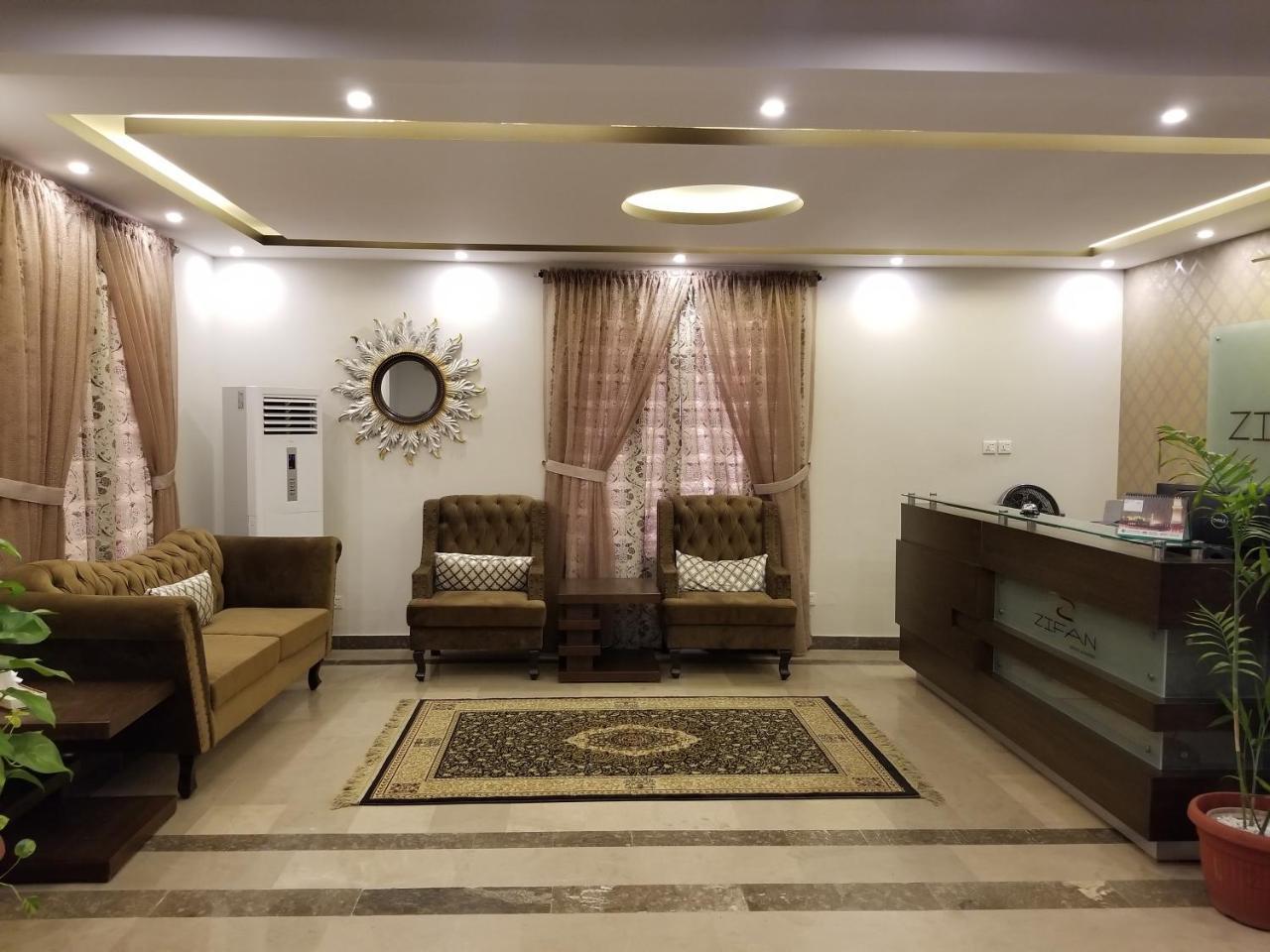 Zifan Hotel & Suites Karaçi Dış mekan fotoğraf